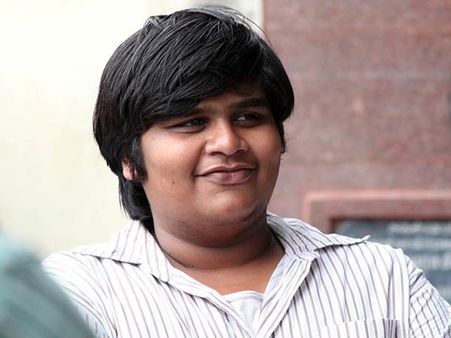 'இந்த மாதிரி தயாரிப்பாளர்கள் இருந்தால் இப்படித்தான் 'சீன்' வைப்பார் கார்த்திக் சுப்பராஜ்!'