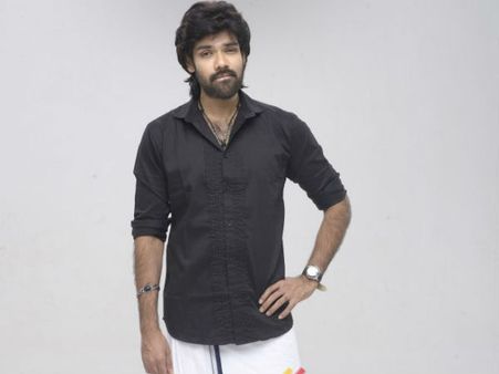 'பாகுபலி' கட்டப்பாவாக மாறும் சிபிராஜ்!