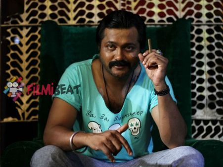 பாபி சிம்ஹாவின் 'மெட்ரோ' ரீமேக்கை பெரும்தொகை கொடுத்து வாங்கிய நிறுவனம்!