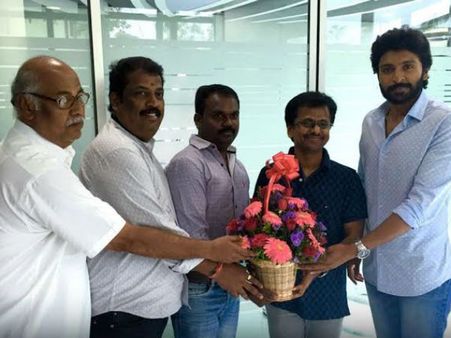 வீரசிவாஜி டீசர்... வெளியிட்டார் இயக்குநர் ஏ.ஆர்.முருகதாஸ்!