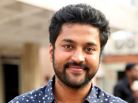 கயல் சந்திரனை 'காமெடி சந்திரனாக' மாற்றப்போகும் வெங்கட் பிரபு!