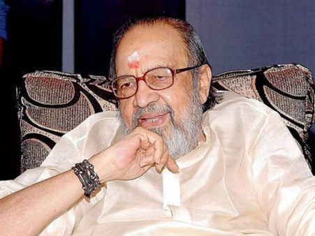 நெஞ்சம் மறப்பதில்லை -10: கவிஞர் வாலி