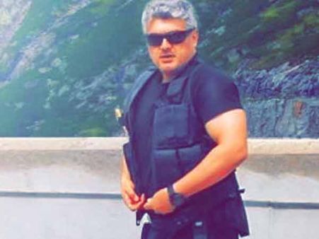 இந்தியாவின் சில்வர்ஸ்டர் ஸ்டோலன்... கொண்டாடும் 'தல' ரசிகர்கள்