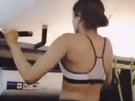 இந்த வீடியோவை பார்த்த பிறகும் தீபிகா மாதிரி ஆகணும்னு ஆசைப்படுவீங்க?