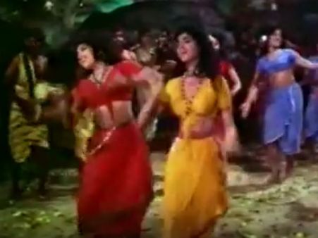 என்னா ஒரு ஆட்டம்... ஜோதிலட்சுமி வேகத்திற்கு ஈடுகொடுக்க முடியாமல் ஜெ.வே திணறிய காட்சி!