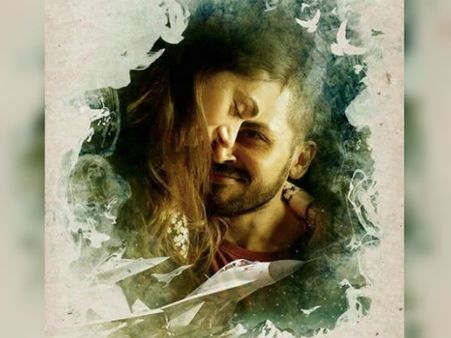 மிலிட்டரி கட்… ஹோலி பாட்டு… காற்று வெளியிடை அப்டேட்ஸ்!