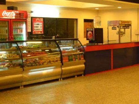 கபாலி வசூலை விடுங்க... கேன்டீன் பிஸினஸ் மூலம் தியேட்டர்கள் குவிக்கும் கோடிகள் எவ்வளவு?