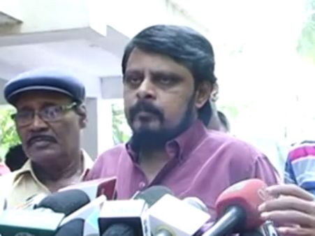 நா.முத்துக்குமாரின் மறைவு எழுத்துலகிற்கு மிகப்பெரிய இழப்பு: விக்ரமன்- வீடியோ