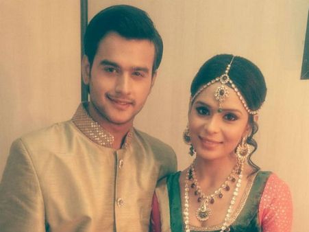 ஷூட்டிங்கில் சண்டை: மாத்தி மாத்தி 'பளார்' விட்ட சின்னத்திரை நடிகர், நடிகை