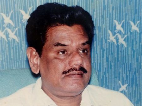 தயாரிப்பாளர் திருப்பூர் மணி மரணம்... சில்க் ஸ்மிதாவை அறிமுகப்படுத்தியவர்