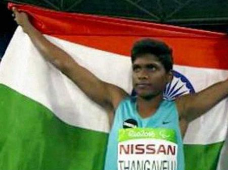 'தங்கமகன்' மாரியப்பனுக்கு பாலிவுட் ரூ.10 லட்சம் பரிசு: அப்ப கோலிவுட்? #vishal