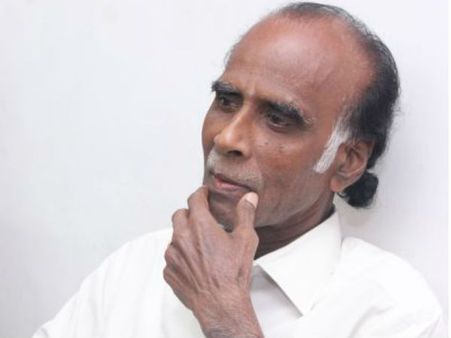 ஆனந்தத் தேன்காற்றுத் தாலாட்டுதே... 1