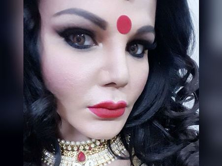 முடியல ராக்கி முடியல: ரசிகர்கள் விட்டா அழுதுடுவாங்க பாவம்