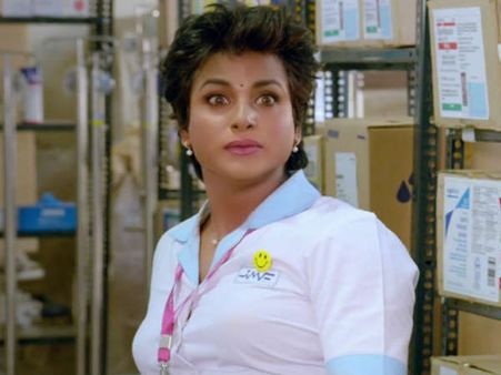 வருமானம் போனாலும் பரவாயில்லை: துணிந்து முடிவு எடுத்த 'ரெமோ' தயாரிப்பாளர்