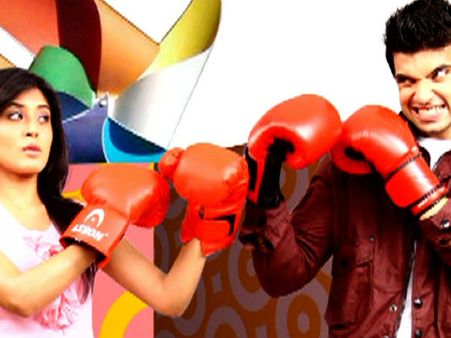 வேந்தர் டிவியில் ரொமான்ஸ் சீரியல் கண்ணே என் கண்மணியே