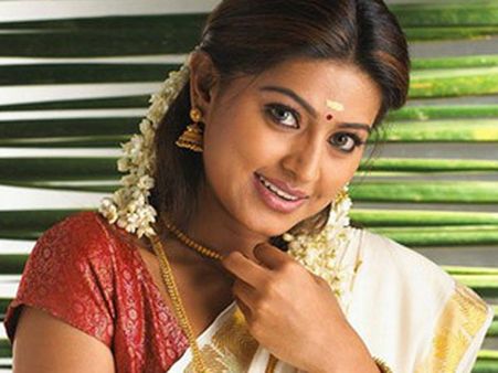 சிவகார்த்திகேயன் - நயன்தாராவுடன் இணையும் சிநேகா!