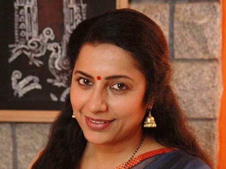 காவிரி விவகாரம் பத்தி நான் ஒண்ணுமே சொல்லலயே..! - சுகாசினி