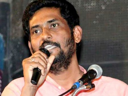 'வெளிநாட்டில் ஒளிந்து கொண்டு எங்கள் முதல்வர் பற்றி அவதூறு பரப்புவதா?'- சுரேஷ் காமாட்சி