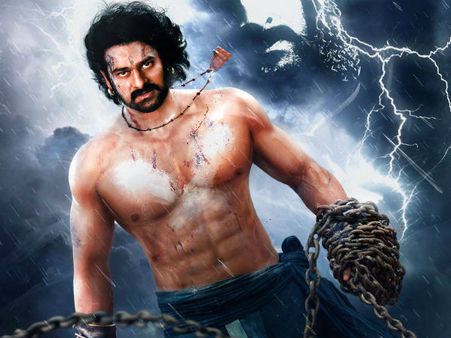 பிரபாஸ் பர்த்டே ஸ்பெஷல்... “பாகுபலி 2” பர்ஸ்ட் லுக் போஸ்டரை வெளியிட்ட ராஜமௌலி!#baahubali2
