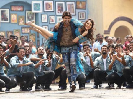 பைரவா டீஸர் ஏன் முன்கூட்டியே வெளியிடப்பட்டது?