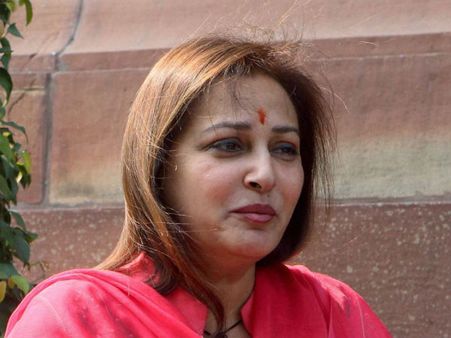 உ.பி. திரைப்பட வளர்ச்சி வாரிய துணைத் தலைவர் பொறுப்பில் இருந்து நடிகை ஜெயப்பிரதா நீக்கம்