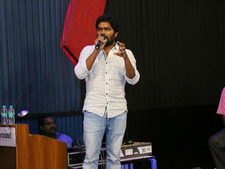 ஜாதிகளிடம் ஜாக்கிரதை, டாக்டர். ஷூமேக்கர்... 'நீலம்' நிகழ்த்திய நெகிழ்ச்சியும், ஏற்றிய நெருப்பும்!