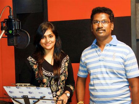 ஜொலிஜொலிக்கும் டிஜிட்டல் பொண்ணு...' சன்னி லியோனுக்கு குரல் கொடுக்கும் ரம்யா நம்பீசன்!