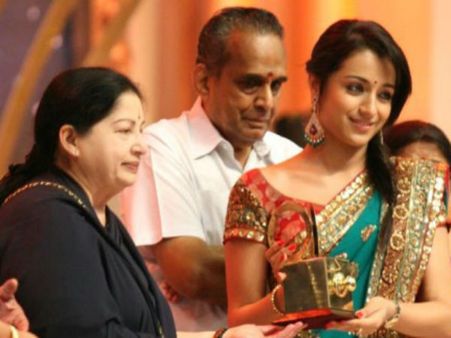 'அம்மா' ஜெயலலிதாவாக ஆசைப்படும் த்ரிஷா