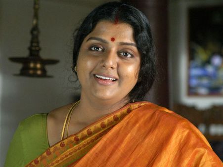 சன்டிவியில் பானுப்பிரியா நடிக்கும் யமுனா... புது சீரியல்