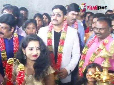 சென்னை டு பாங்கி திரைப்பட பூஜை : வீடியோ