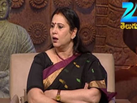 வெட்கமா இல்ல, செருப்பால அடிப்பேன்: டிவி நிகழ்ச்சியில் நடிகை கீதா ஆவேசம்