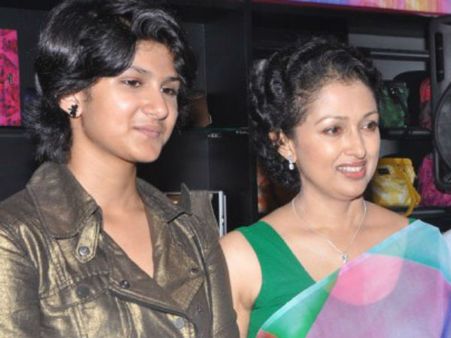 விஜபி 2... ரஜினி மகள் இயக்கத்தில் தனுஷ் ஜோடியாகிறார் கௌதமி மகள்...?