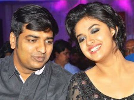 நல்லாயிருப்ப, அதை பற்றி மட்டும் பேசாதப்பா: சதீஷுக்கு கீர்த்தியின் அம்மா கோரிக்கை