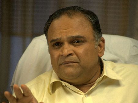 என்ன பாண்டவர்கள்? எங்கய்யா இருக்கீங்க?: சீனியர் நடிகர் பாய்ச்சல்