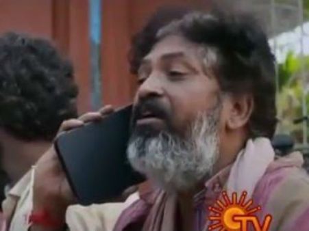 500, 1000 நோட்டு தடை... குவிந்த பாராட்டுகள்... மொபைலை ஆஃப் பண்ணிய இயக்குநர் சசி!