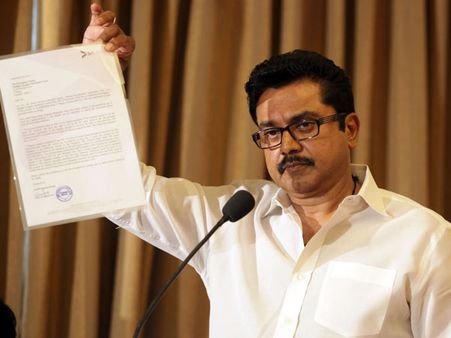 நடிகர் சங்கத்திலிருந்து சஸ்பென்ட்... சரத்குமார் வழக்கை முடித்து வைத்தார் நீதிபதி