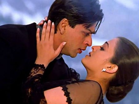 14 ஆண்டுகள் கழித்து மீண்டும் சேரும் சூப்பர் ஜோடி: ரசிகர்கள் மகிழ்ச்சி