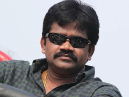 சரத்குமார் நீக்கம் பழிவாங்கும் நடவடிக்கையாமே: சொல்வது ராதிகா இல்லை ரித்தீஷ்