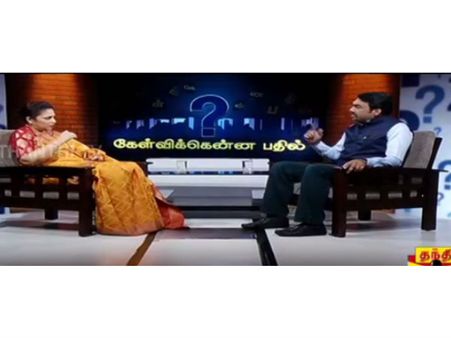 என்னம்மா இப்படி பண்றீங்களேம்மா? லட்சுமி ராமகிருஷ்ணனை கேட்ட டிவி தொகுப்பாளர்