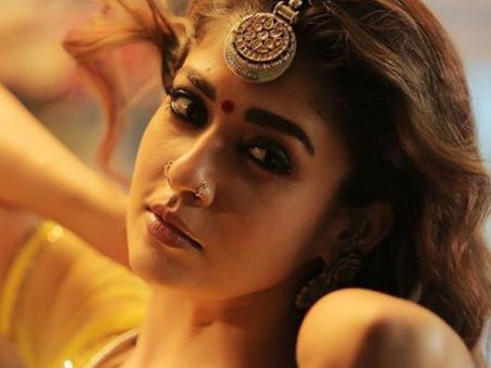 2016 ஆண்டின் கனவுக்கன்னி யார்?