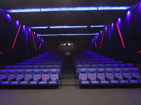 அனைத்து வசதிகள், கூடுதல் இருக்கைகளுடன் பிரசாத் லேப் தியேட்டர்!