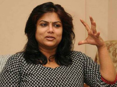 நிகழ்ச்சியா நடத்துறாங்க: முதலில் ஸ்ரீப்ரியா, தற்போது ரஞ்சனி, அடுத்தது யாரோ?