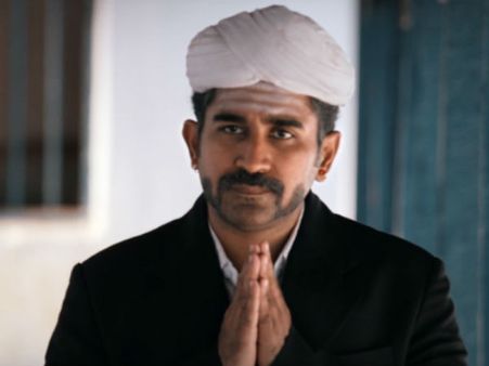 சைத்தான்... சிக்ஸர்னுதான் நினைச்சோம்.. ஆனா அடிச்சது டொக்கு!