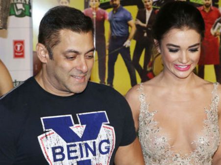 அப்பா வயது சல்மான் கானை டேட் செய்வது பற்றி பேசும் ஏமி ஜாக்சன்