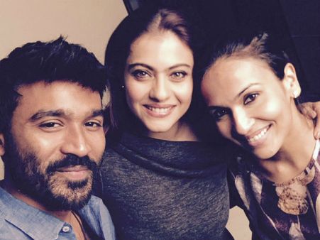 அரபிக் கடலோரம் பாலிவுட் நடிகை கஜோலுடன் தனுஷ் போட்டோஷூட்