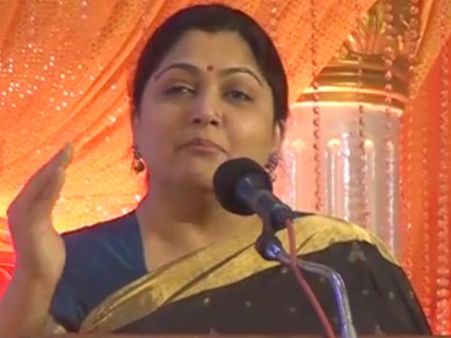 ஜல்லிக்கட்டு: பீட்டாவுக்கு இதெல்லாம் கண்ணுக்கு தெரியாதே- குஷ்பு பொளேர்