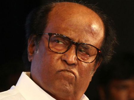 போரட்டத்தை முடித்துக் கொள்ளுங்கள்.. சமூக விரோதிகளுக்கு இடம் தராதீர்கள்!- ரஜினிகாந்த்