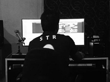 #சக்கைபோடுபோடு ராஜா: தீயாக இல்லை ஓவர் தீயாக வேலை பார்த்த சிம்பு