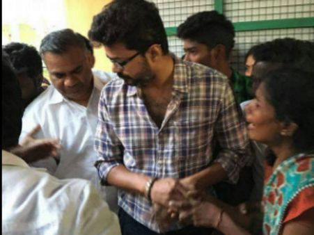 இந்த பொங்கல் நடிகர் விஜய்க்கு சோகப் பொங்கல்