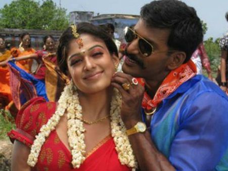 யாரும் எனக்காக கொள்கையை விட்டுக் கொடுக்கவில்லை: நயன் பற்றி விஷால்